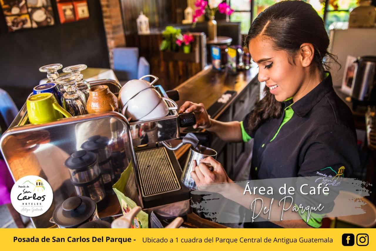 Posada De San Carlos Del Parque アンティグア・グアテマラ エクステリア 写真